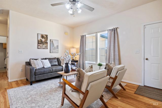 1597 Vista Dr., Twin Falls, ID 83301