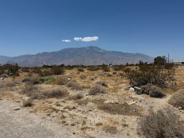 111 Angela Drive, Desert Hot Springs, CA 92240