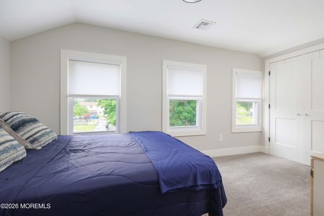 17 Clinton Street, Freehold, NJ 07728