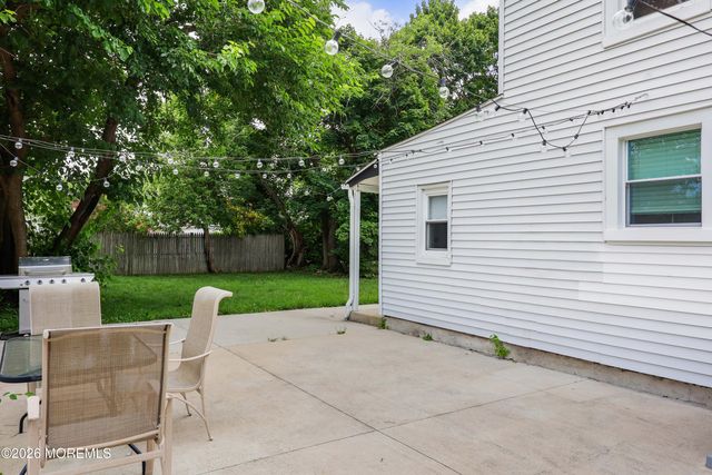 17 Clinton Street, Freehold, NJ 07728