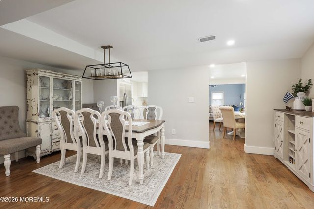 17 Clinton Street, Freehold, NJ 07728