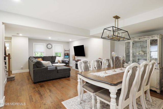 17 Clinton Street, Freehold, NJ 07728