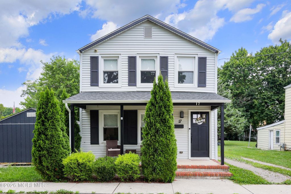 17 Clinton Street, Freehold, NJ 07728