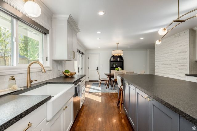 4411 S WANDER LN, Holladay, UT 84124