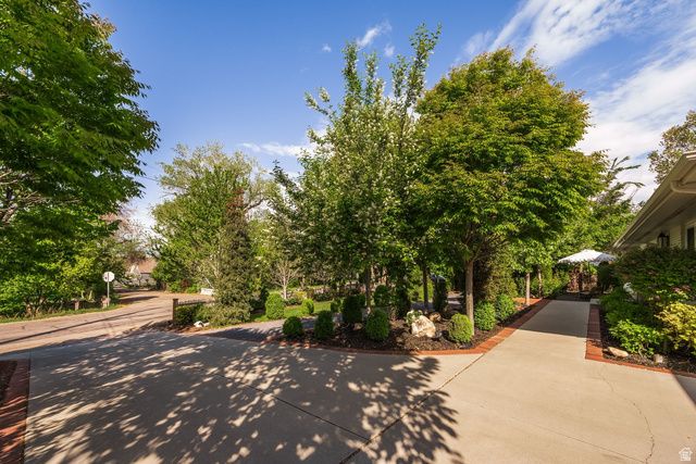 4411 S WANDER LN, Holladay, UT 84124