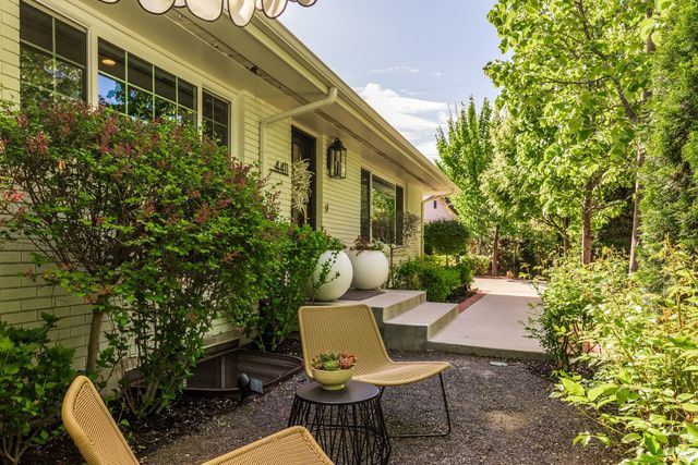 4411 S WANDER LN, Holladay, UT 84124