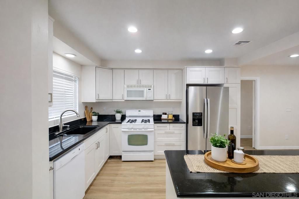 5103 05 Gary St, San Diego, CA 92115 — photo 5