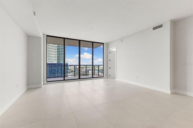 275 1ST AVENUE S 2308, St Petersburg, FL 33701