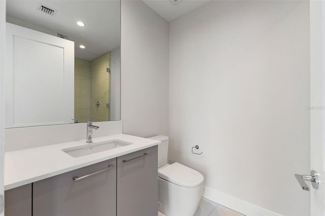 275 1ST AVENUE S 2308, St Petersburg, FL 33701