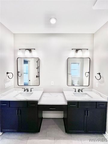 7290 Woodhaven Drive, Lockport Town, NY 14094