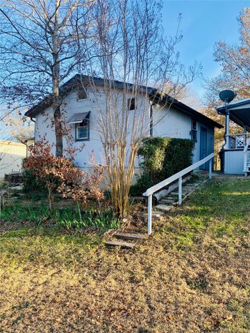 141 County Road 1288, Morgan, TX 76671