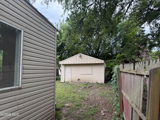 1956 Idaho Street, Toledo, OH 43605