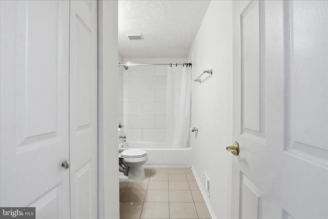 4749 HERSAND CT, Woodbridge, VA 22193