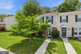 4749 HERSAND CT, Woodbridge, VA 22193
