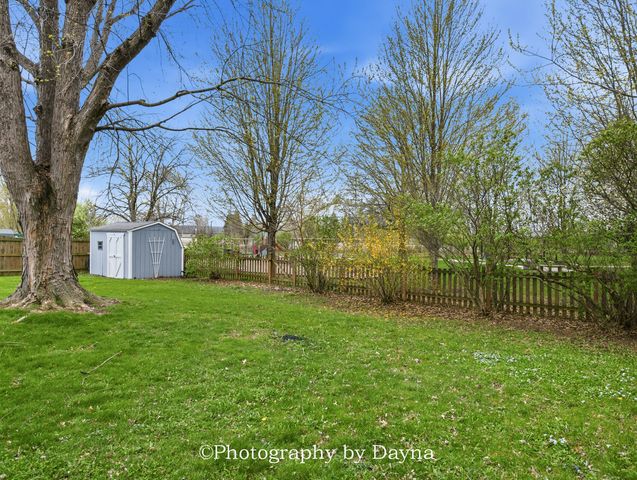 913 Southgate Road, New Lenox, IL 60451