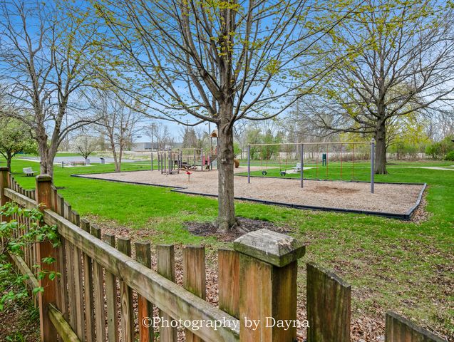 913 Southgate Road, New Lenox, IL 60451