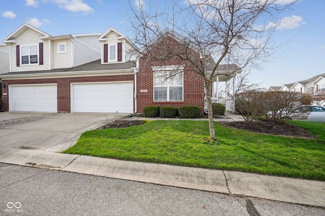 4031 Much Marcle Drive, Zionsville, IN 46077