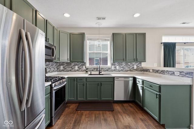 4031 Much Marcle Drive, Zionsville, IN 46077