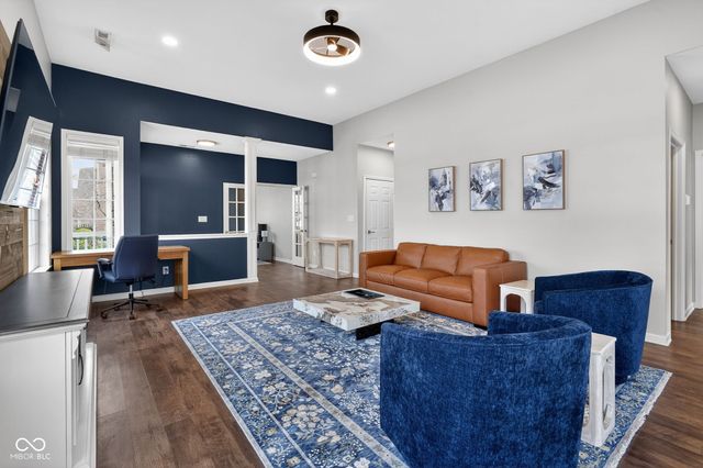 4031 Much Marcle Drive, Zionsville, IN 46077