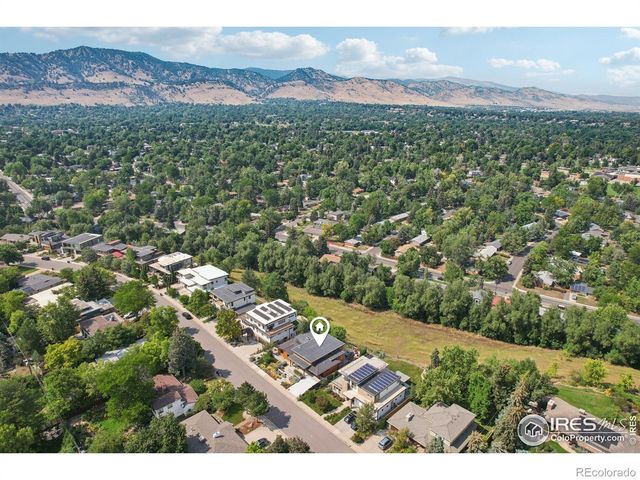2085 Balsam Drive, Boulder, CO 80304