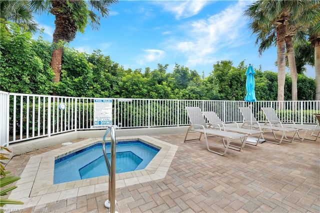 5895 Chanteclair DR # 118, Naples, FL 34108