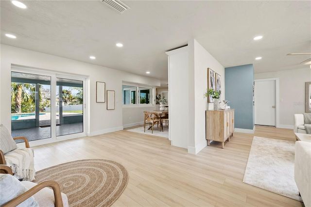 4568 40TH STREET S, St Petersburg, FL 33711