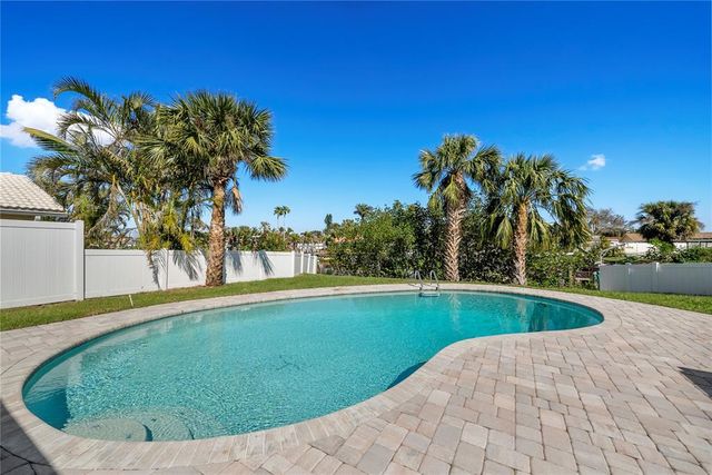 4568 40TH STREET S, St Petersburg, FL 33711