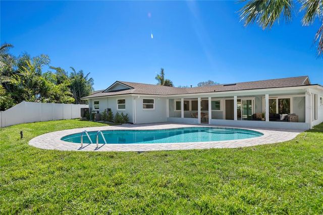 4568 40TH STREET S, St Petersburg, FL 33711