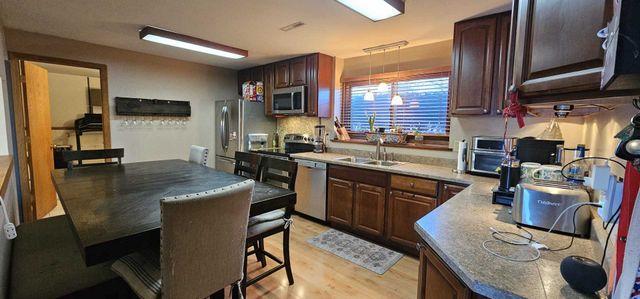 968 COVENTRY Lane, Crystal Lake, IL 60014