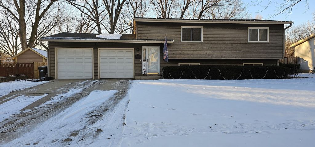 968 COVENTRY Lane, Crystal Lake, IL 60014