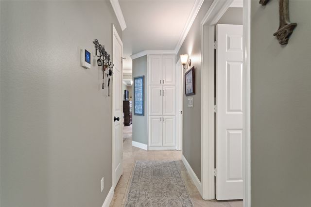 1340 Bridle Path, Lindale, TX 75771