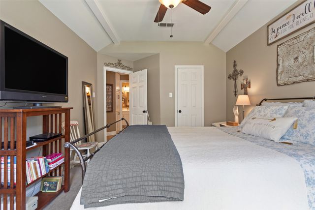 1340 Bridle Path, Lindale, TX 75771