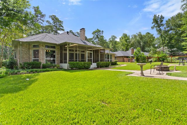 1340 Bridle Path, Lindale, TX 75771