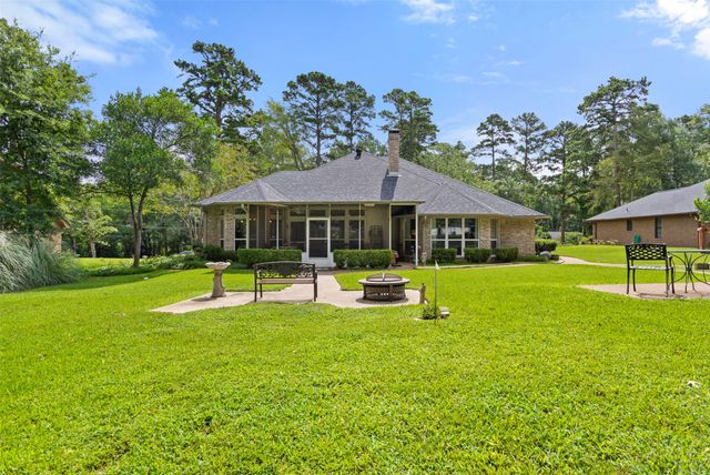 1340 Bridle Path, Lindale, TX 75771