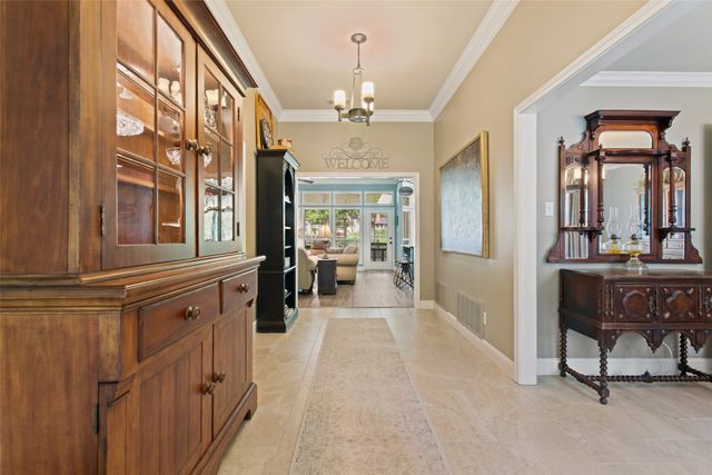 1340 Bridle Path, Lindale, TX 75771