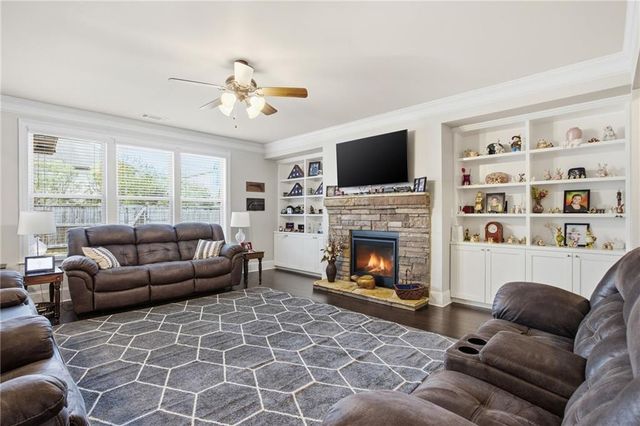 79 Gray Trail, Acworth, GA 30101
