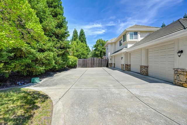 5570 Lions Cross Cir, Granite Bay, CA 95746