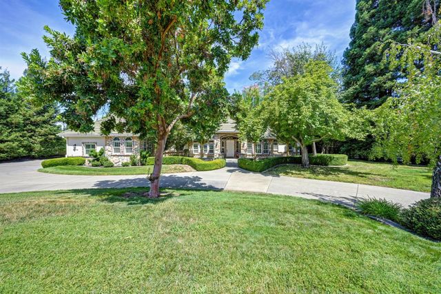 5570 Lions Cross Cir, Granite Bay, CA 95746
