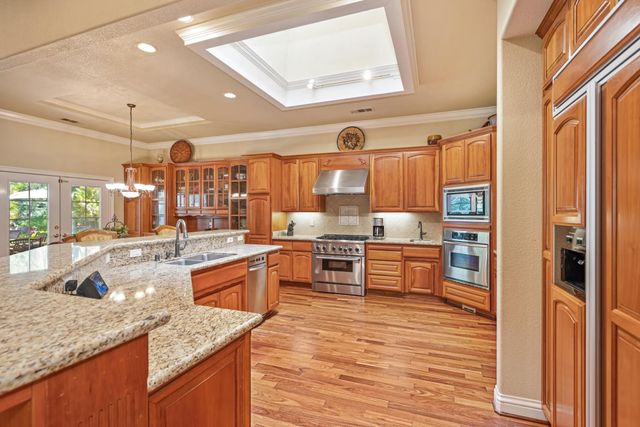 5570 Lions Cross Cir, Granite Bay, CA 95746