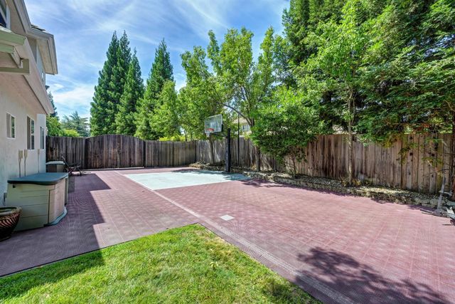 5570 Lions Cross Cir, Granite Bay, CA 95746