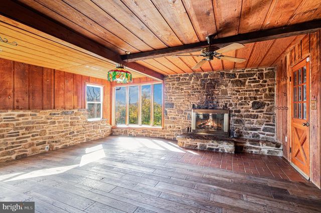 401 LINTON HILL RD, Duncannon, PA 17020