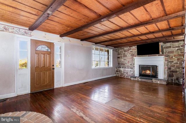 401 LINTON HILL RD, Duncannon, PA 17020