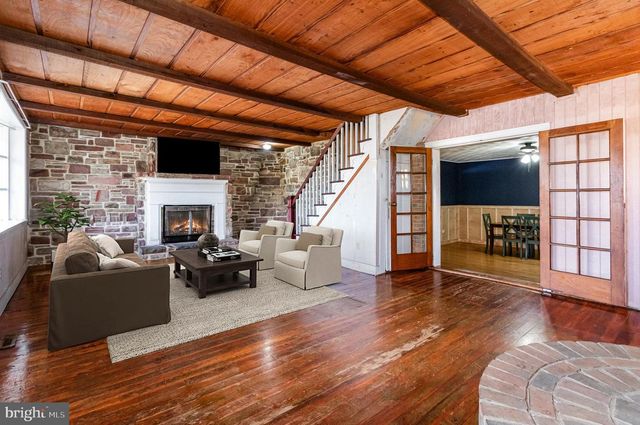 401 LINTON HILL RD, Duncannon, PA 17020