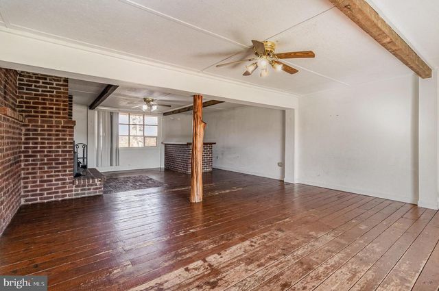 401 LINTON HILL RD, Duncannon, PA 17020