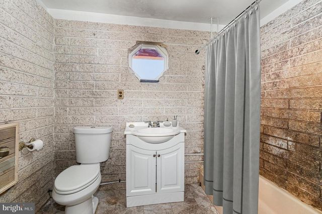 401 LINTON HILL RD, Duncannon, PA 17020