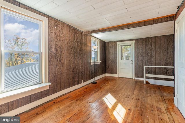 401 LINTON HILL RD, Duncannon, PA 17020