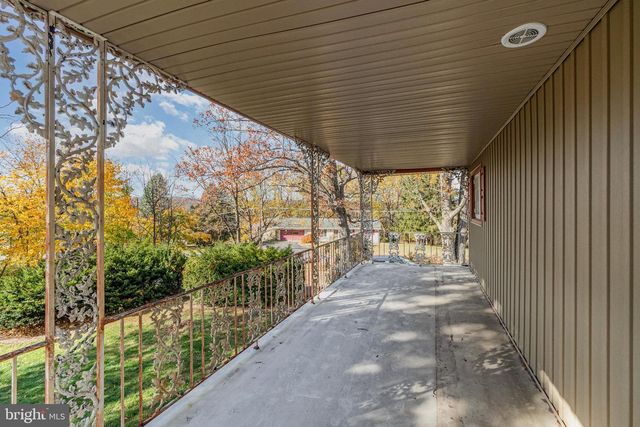 401 LINTON HILL RD, Duncannon, PA 17020