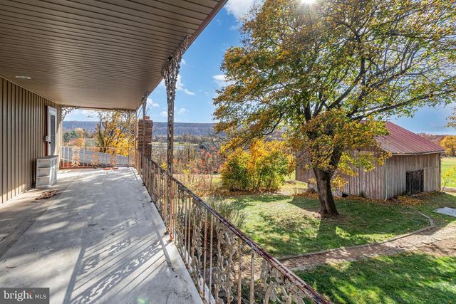 401 LINTON HILL RD, Duncannon, PA 17020