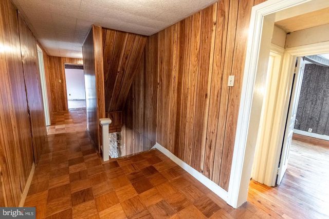 401 LINTON HILL RD, Duncannon, PA 17020