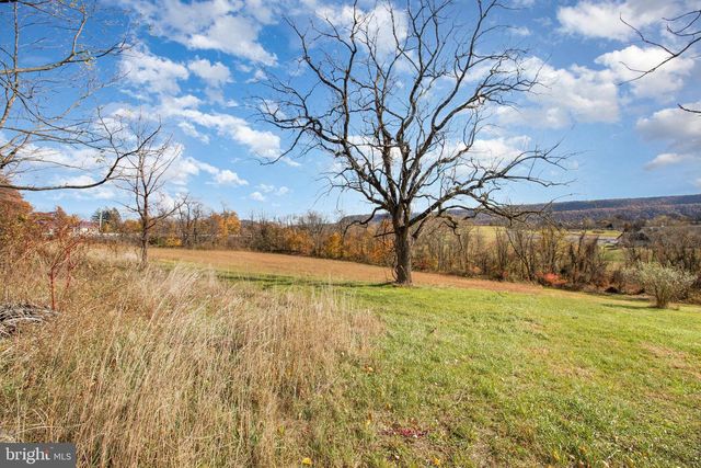 401 LINTON HILL RD, Duncannon, PA 17020